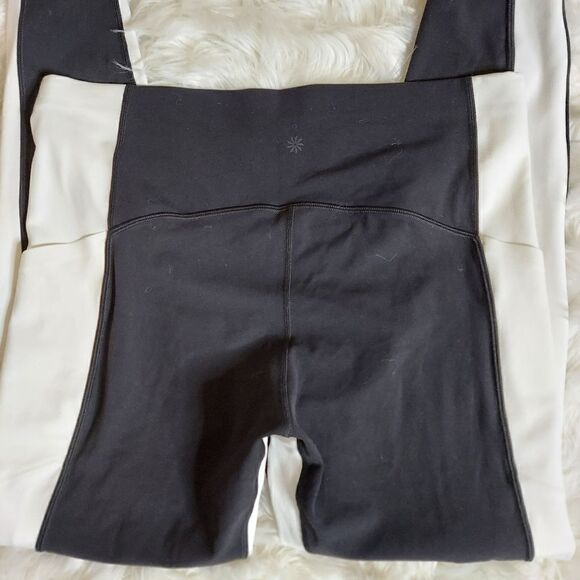 Athleta Women's black and white leggings - Picture 7 of 11